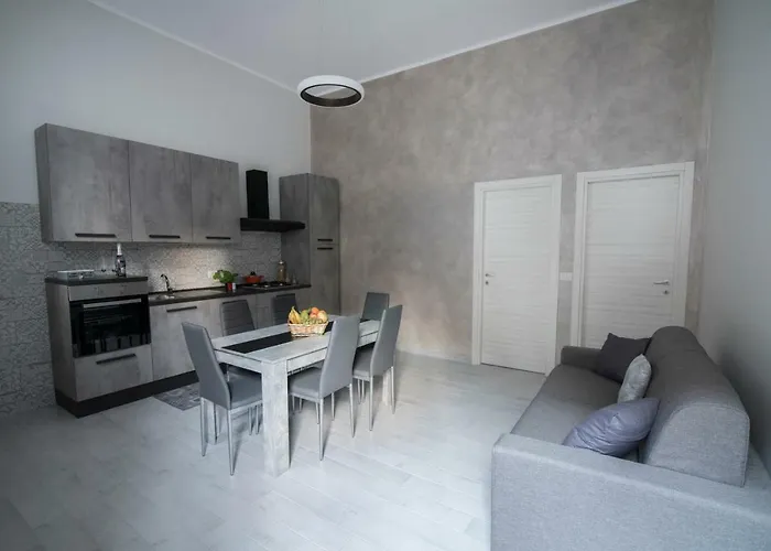 Leonard Casa Riposto